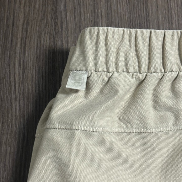 Lululemon Joggers - Picture 5 of 6